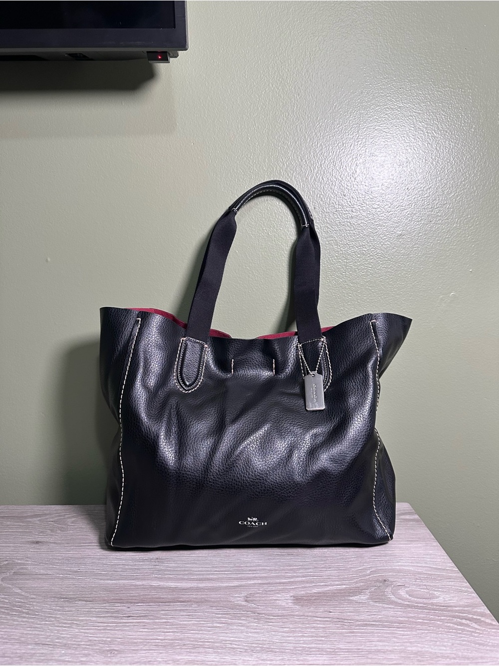 Coach Derby Tote 58660 Bag Black Pebbled Leather Shoulder Bag Red Interior